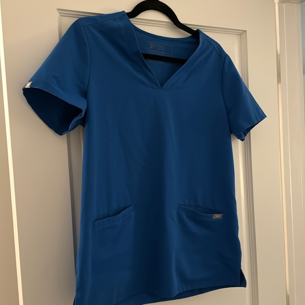 3 Pocket Casma Royal Blue Scrub Top